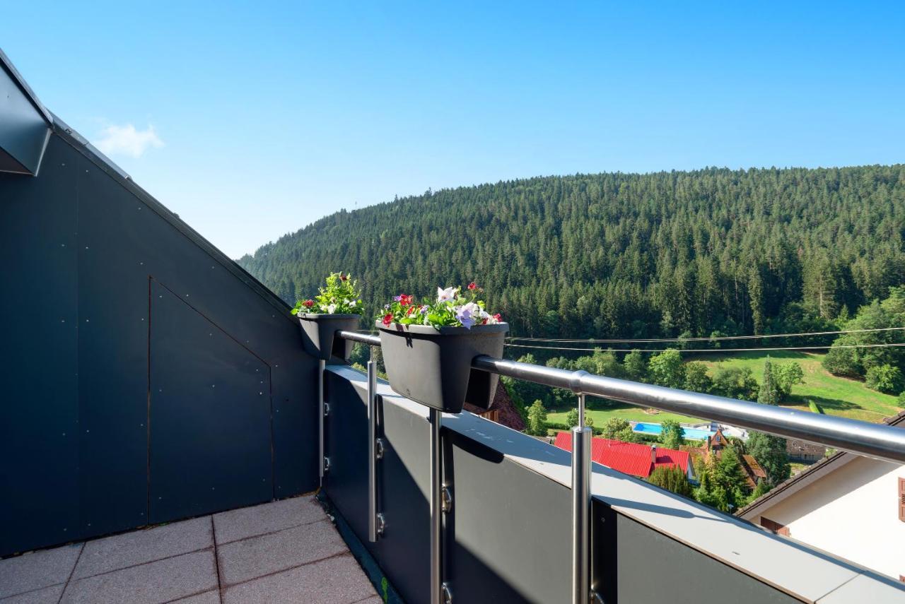 Haus Erika Ferienwohnung 2 Bad Teinach-Zavelstein Dış mekan fotoğraf