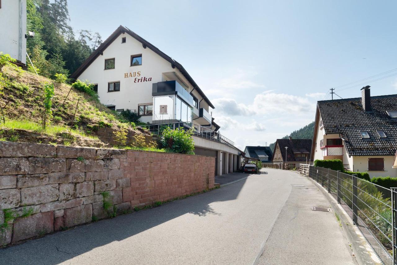 Haus Erika Ferienwohnung 2 Bad Teinach-Zavelstein Dış mekan fotoğraf